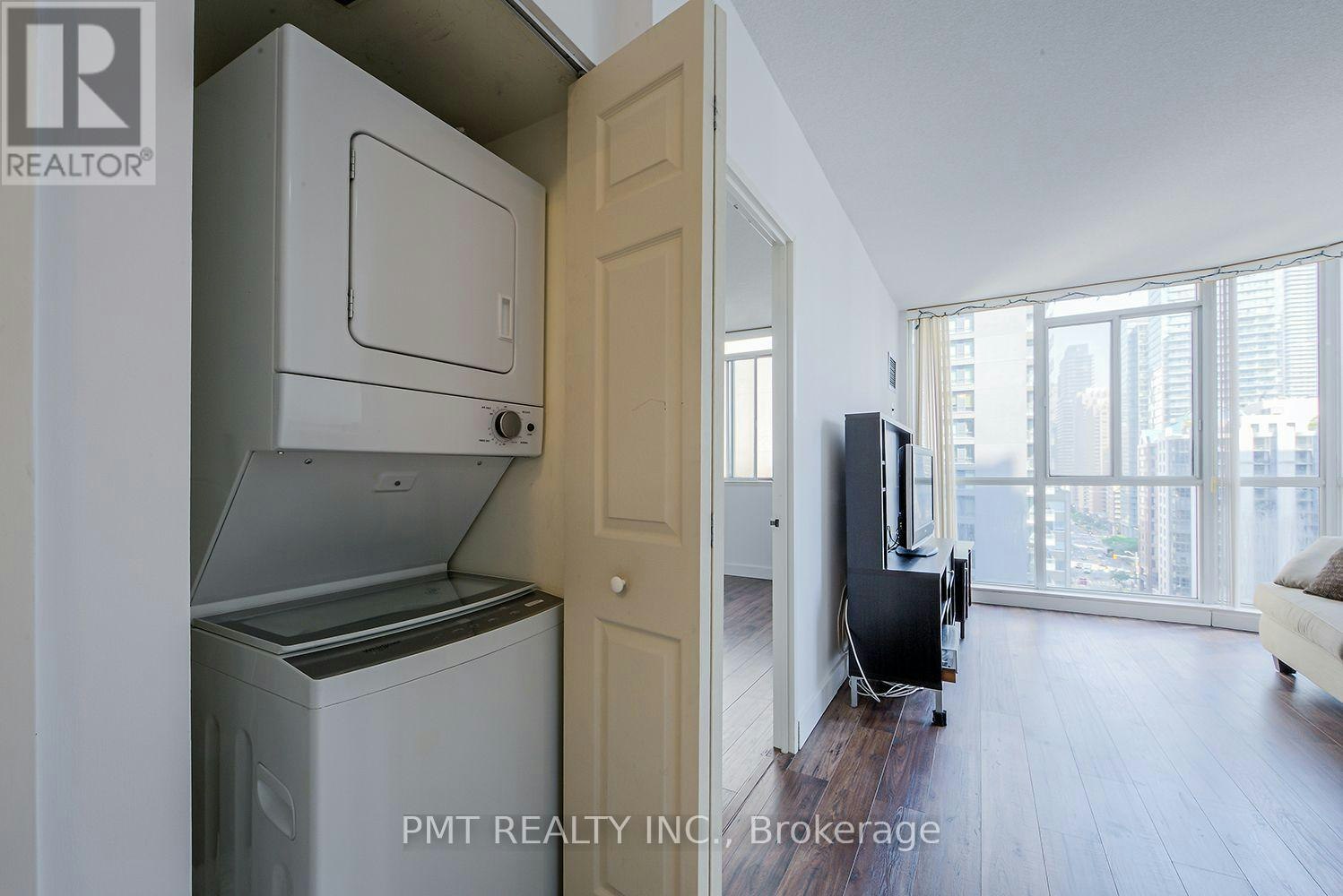 1612-736 Bay Street, Toronto, ON, M5G 2M4 - 22