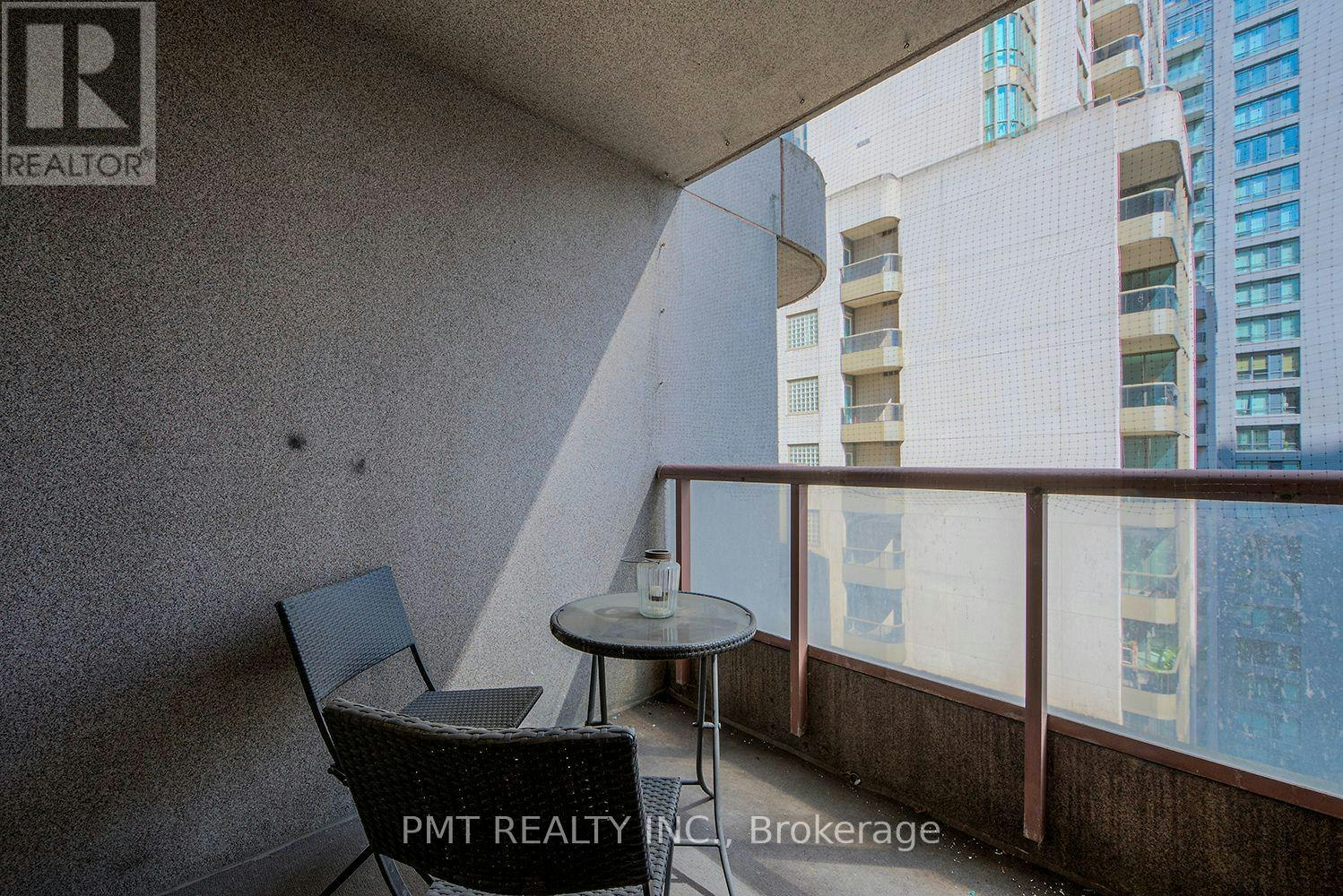 1612-736 Bay Street, Toronto, ON, M5G 2M4 - 23