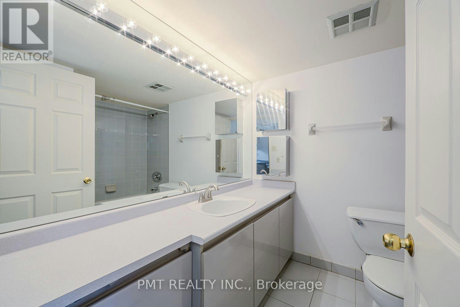 1612-736 Bay Street, Toronto, ON, M5G 2M4 - 19