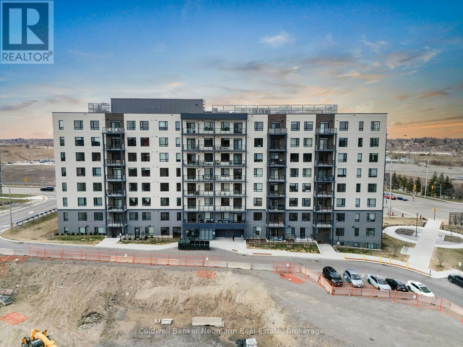 713-1098 Paisley Road, Guelph, ON, N1K 0E3