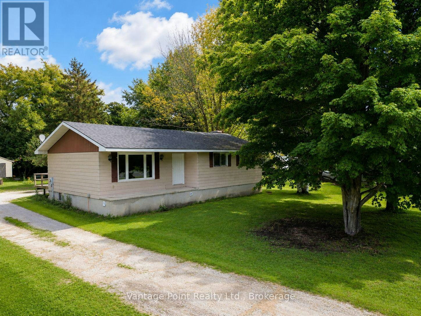 316041 6 Highway, Chatsworth, ON, N0H 2V0