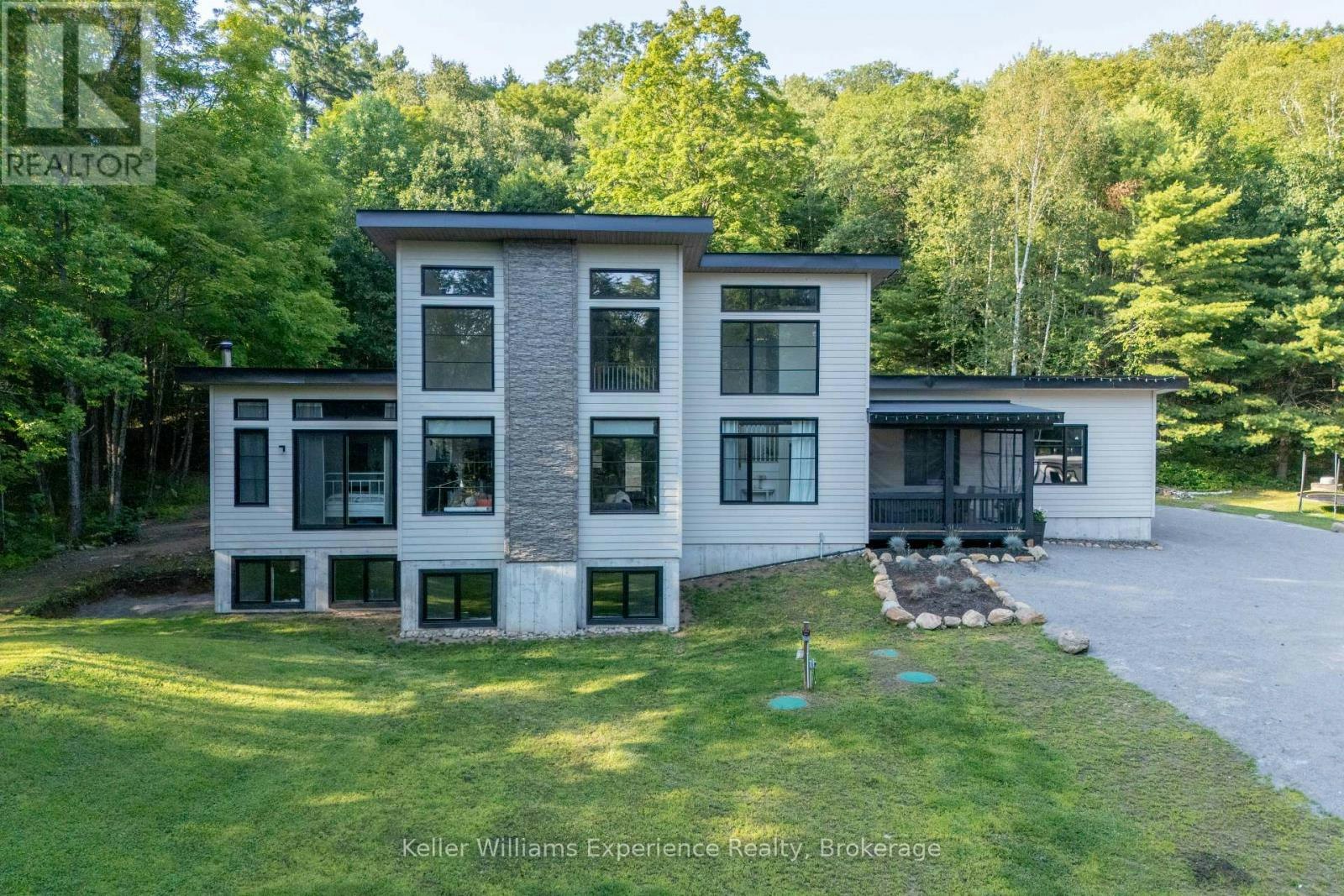 1739 Fraserburg Road, Bracebridge, ON, P1L 1X3