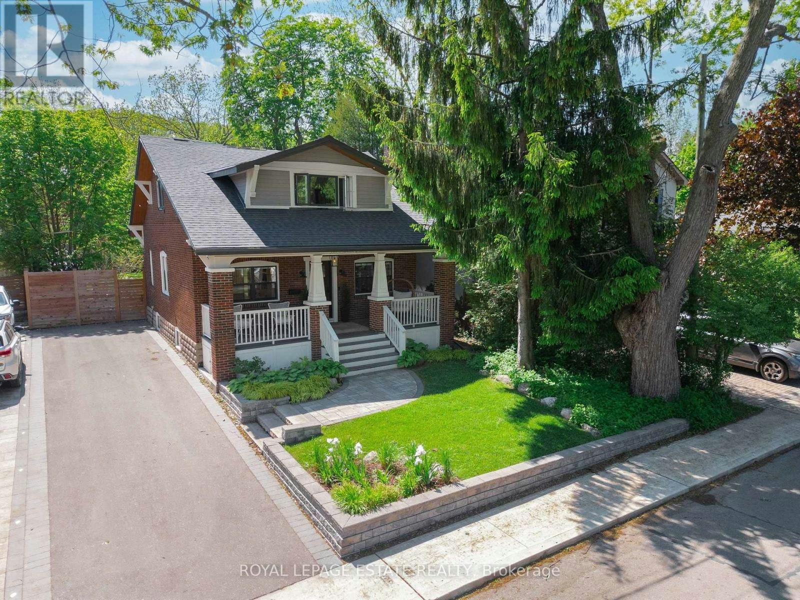 148 Scarboro Crescent, Toronto, ON, M1M 2J4