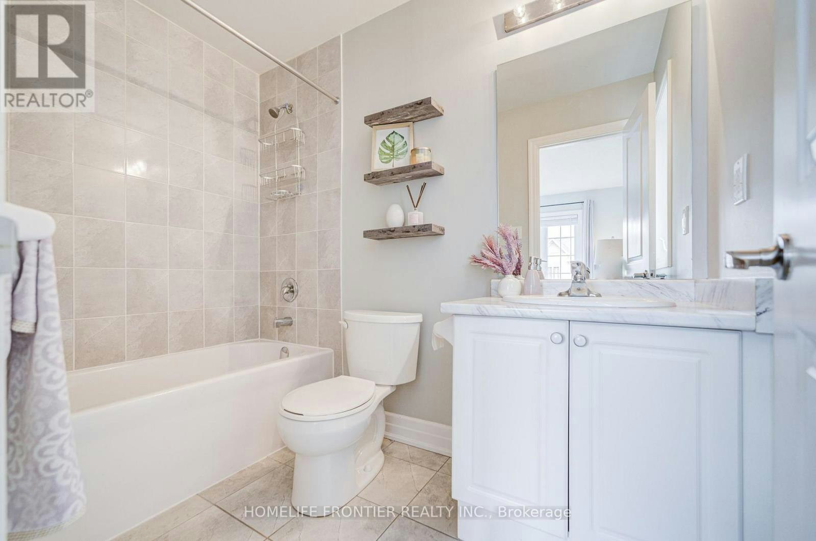48 Robert Wilson Crescent, Georgina, ON, L4P 0G9 - 18