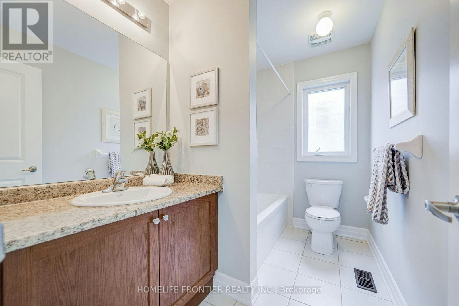 48 Robert Wilson Crescent, Georgina, ON, L4P 0G9 - 19