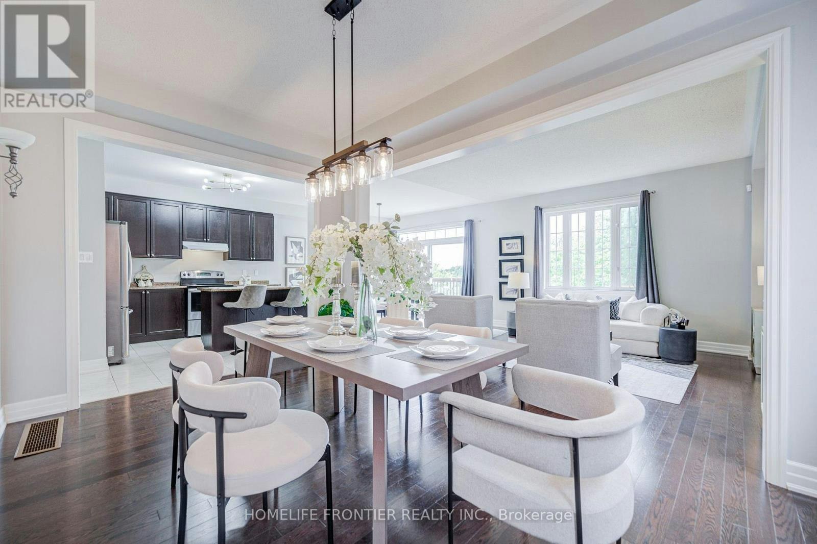 48 Robert Wilson Crescent, Georgina, ON, L4P 0G9 - 5