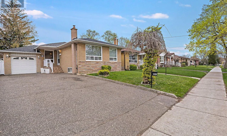 108 Thistle Down Boulevard
