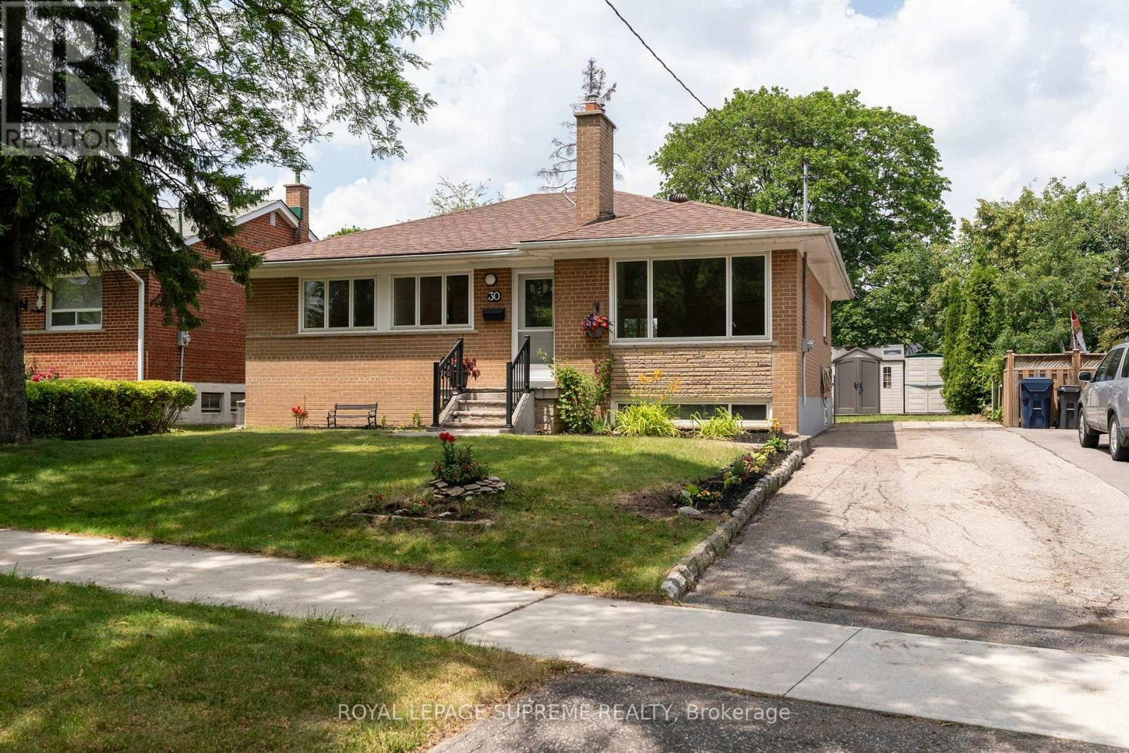 30 Benway Drive, Toronto, ON, M9W 1Z3