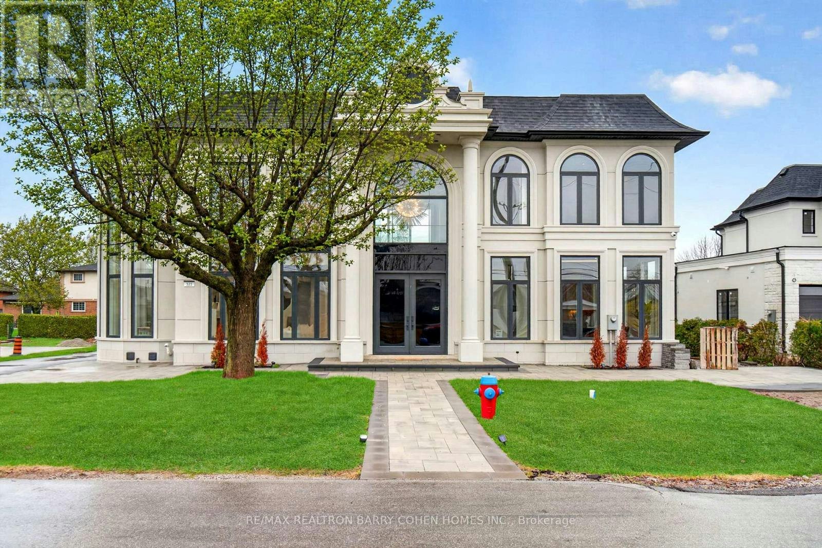 321 Morden Road, Oakville, ON, L6K 2S6