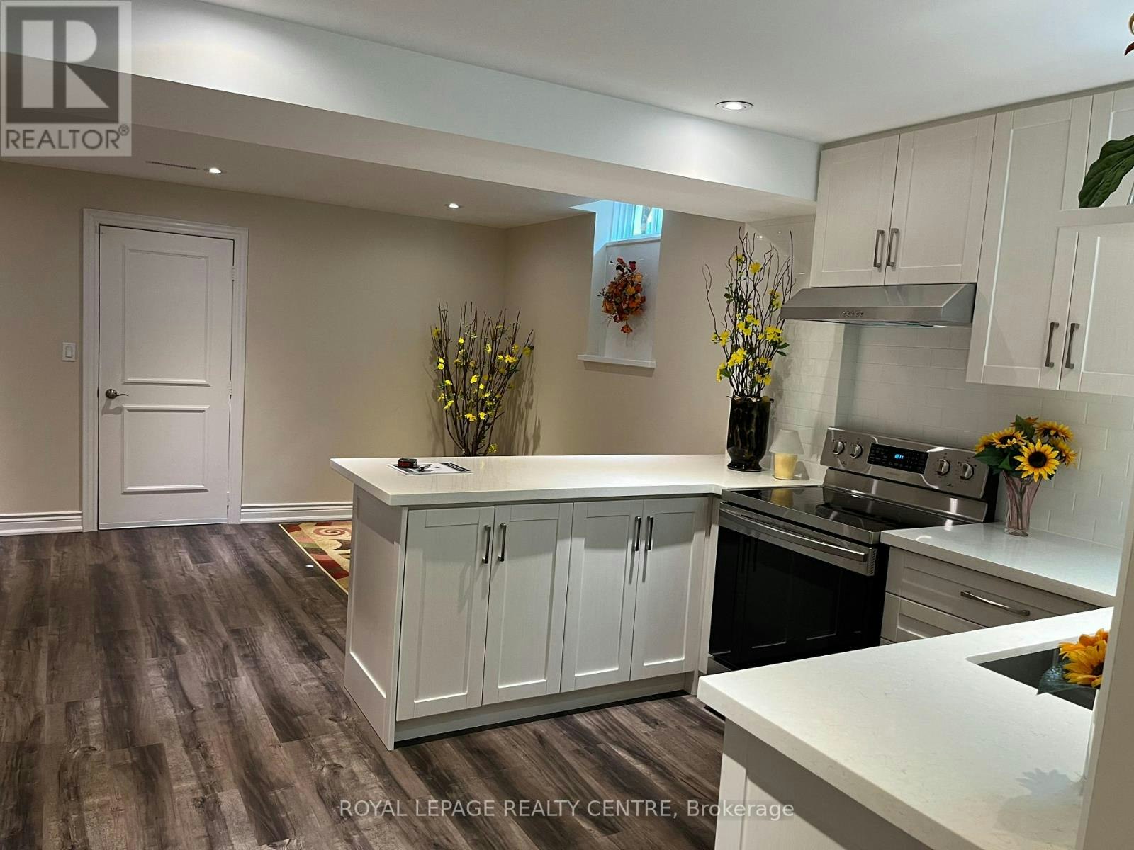 BASEMENT-522 Nanak Road, Mississauga, ON, L5B 3X2