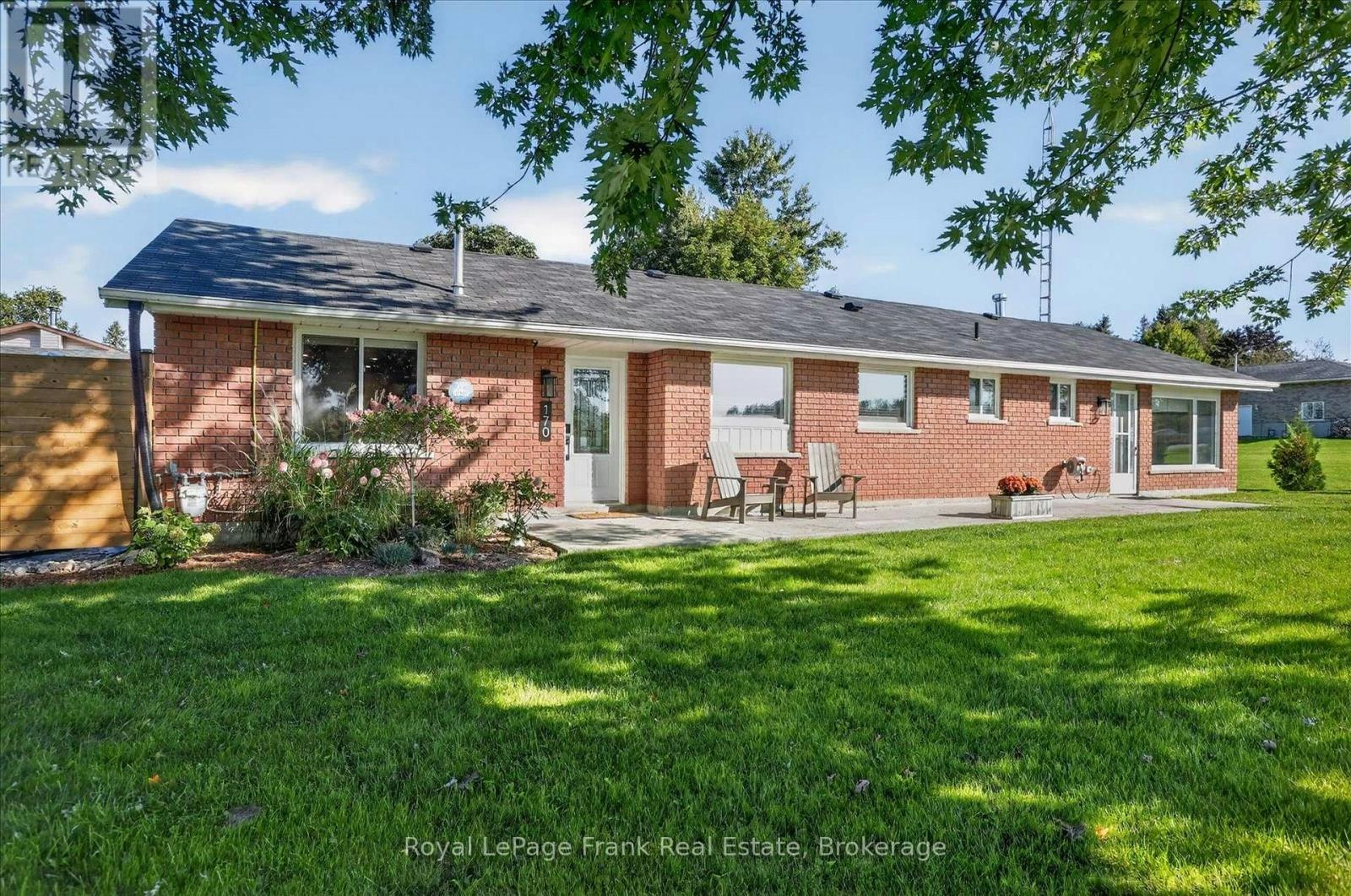 170 Kerry Line, Smith-Ennismore-Lakefield, ON, K0L 1T0