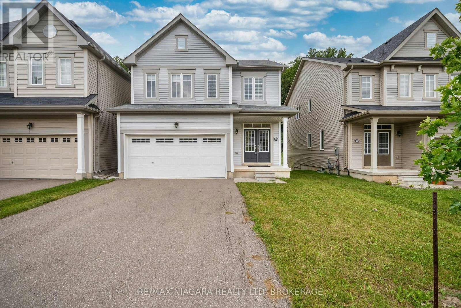 8707 Chickory Trail, Niagara Falls, ON, L2H 3S4