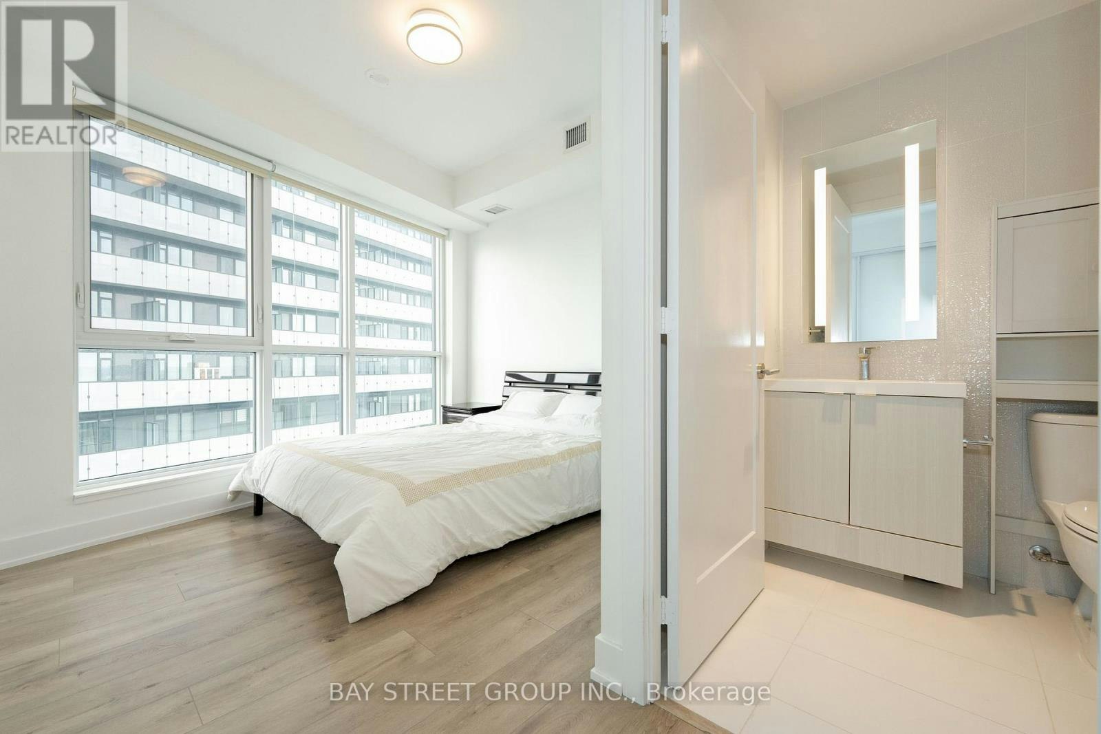 3222-585 Bloor Street E, Toronto, ON, M4W 0B3 - 11