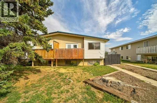 2009 23 Street N, Lethbridge, AB, T1H 4K3