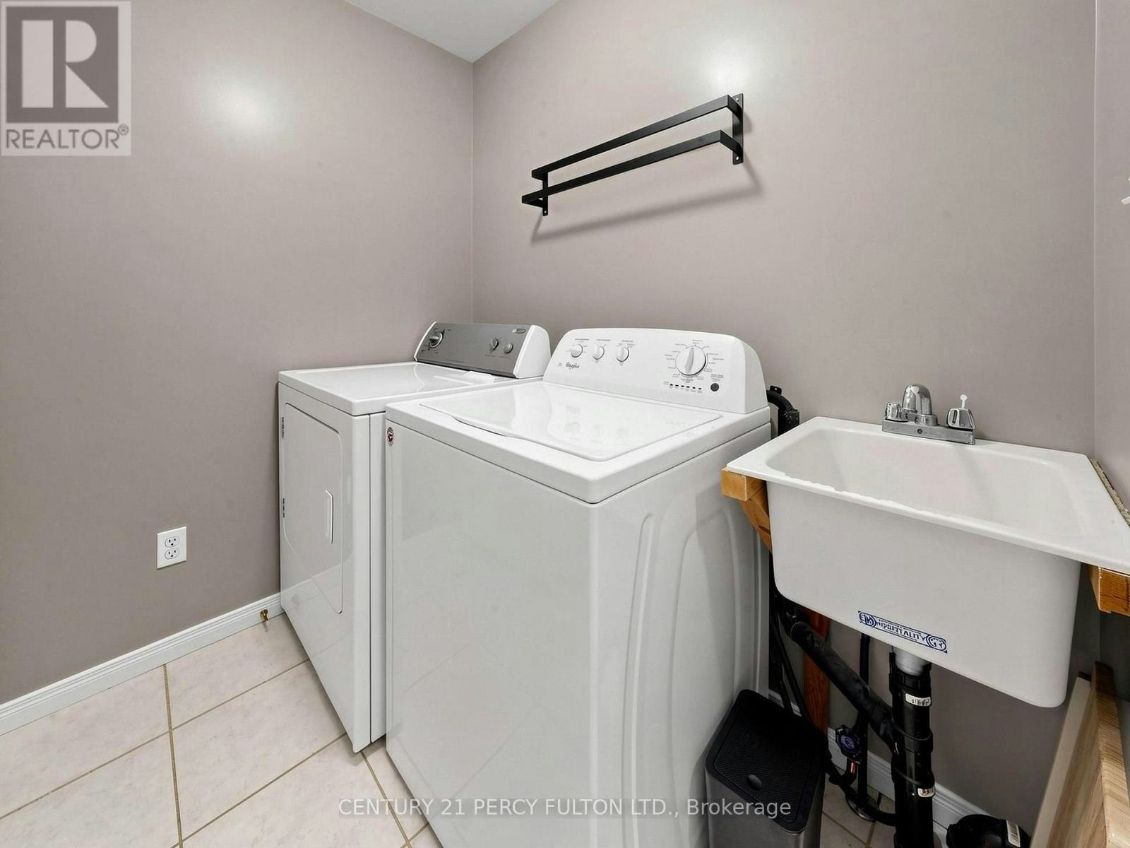 229 Dicenzo Drive, Hamilton, ON, L9B 2X7 - 31