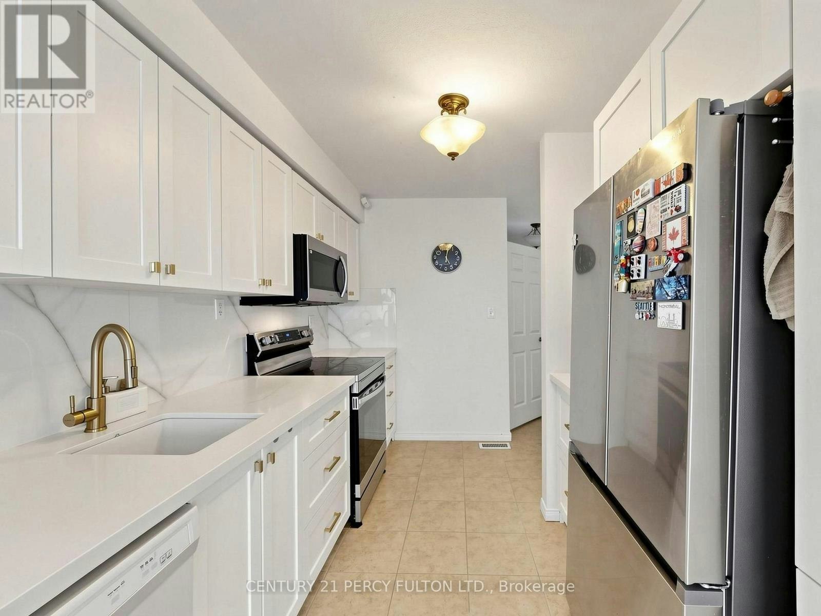 229 Dicenzo Drive, Hamilton, ON, L9B 2X7 - 10