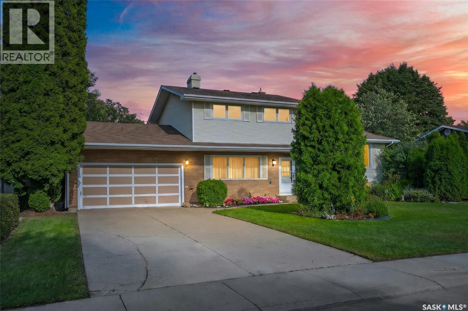 15 Harvard Crescent, Saskatoon, SK, S7H 3R2