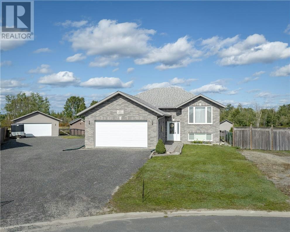 4803 Serenna Drive, Greater Sudbury, ON, P3P 0B5