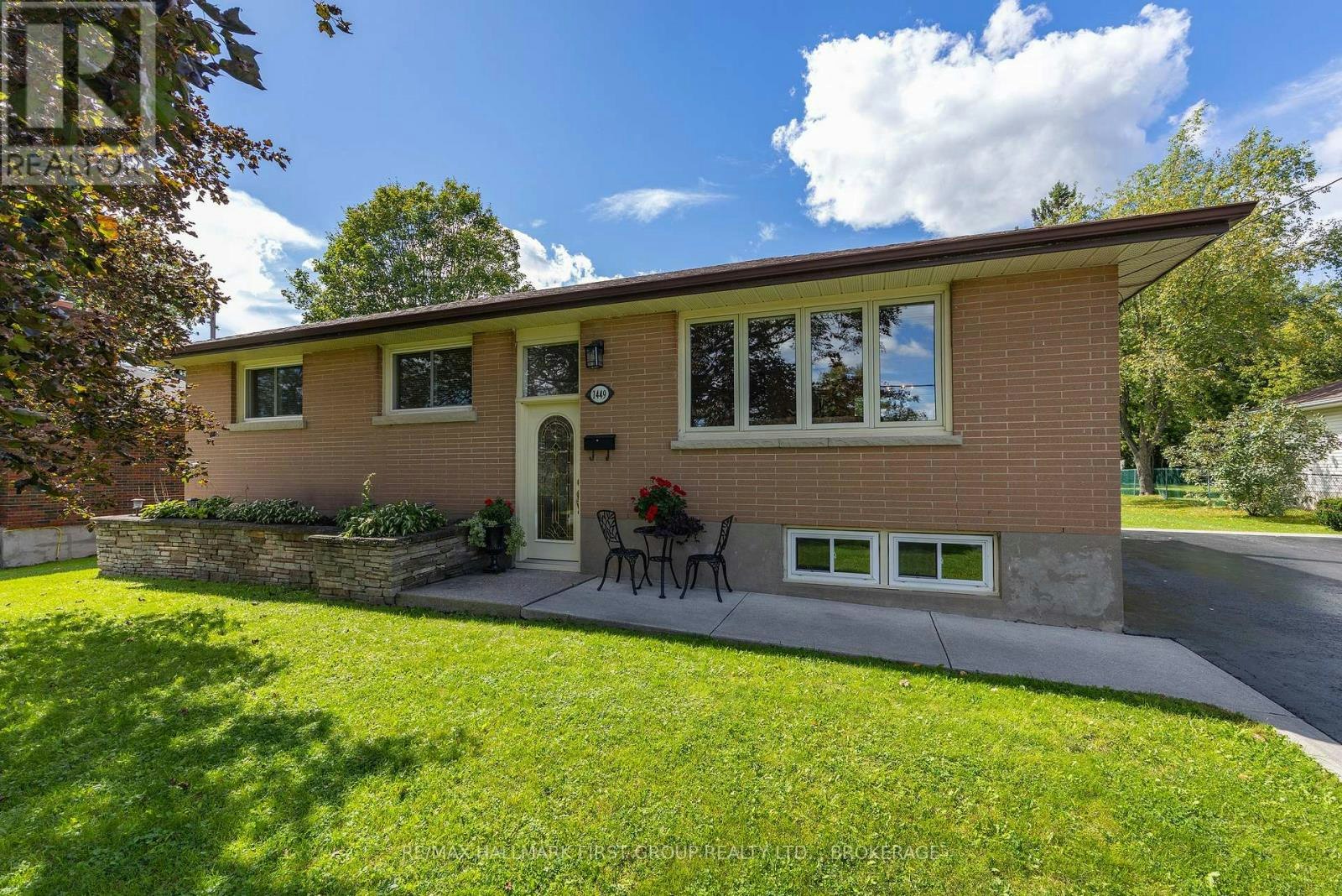 1449 Avondale Crescent, Kingston, ON, K7P 2V3