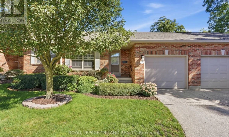 7-1337 Commissioners Road W