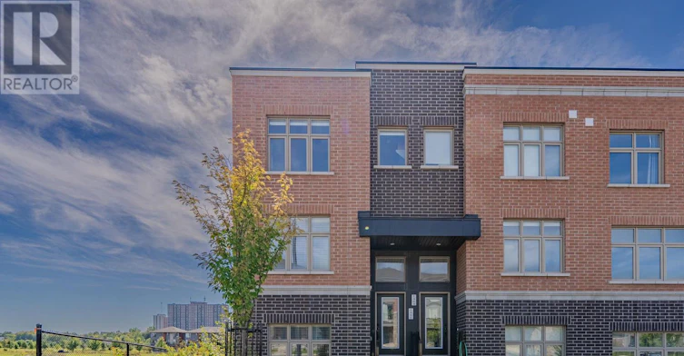 1466 Hemlock Road, Ottawa, ON, K1K 4Z8
