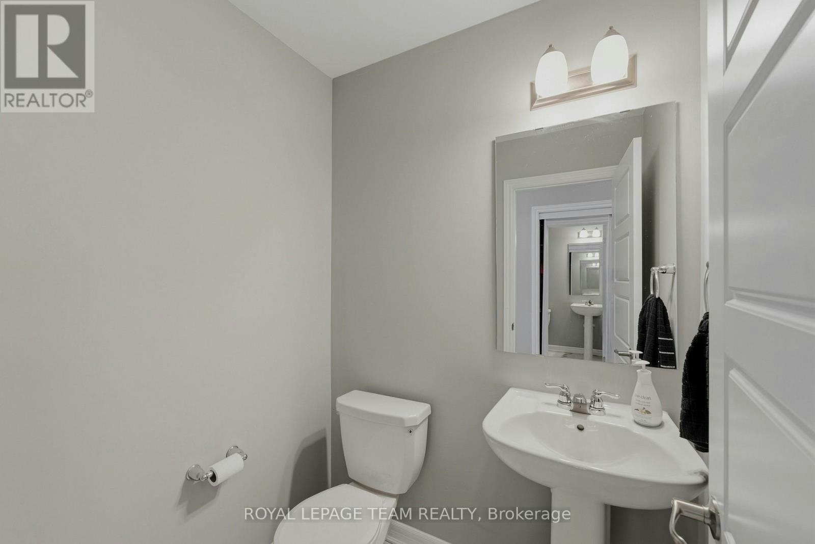 1466 Hemlock Road, Ottawa, ON, K1K 4Z8 - 28