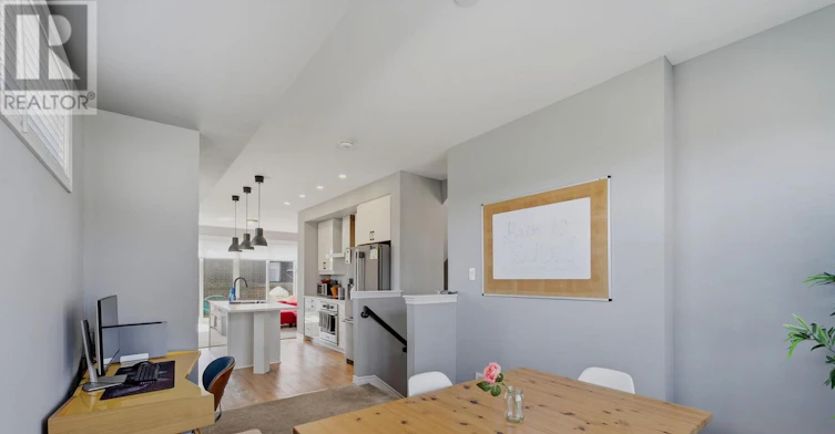 1466 Hemlock Road, Ottawa, ON, K1K 4Z8 - 9