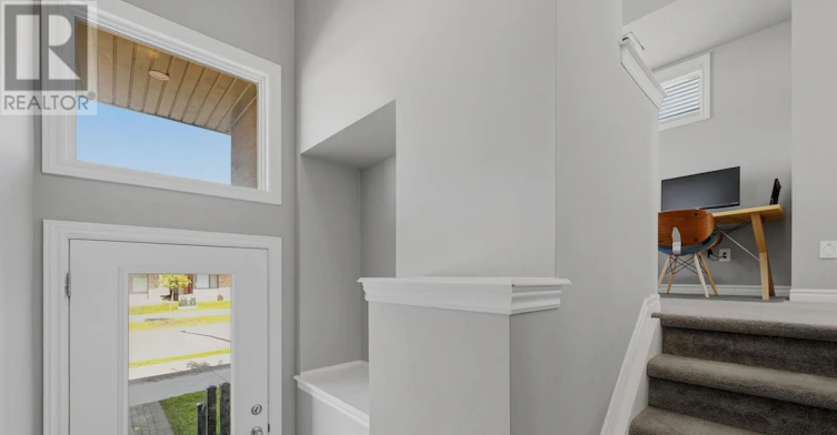 1466 Hemlock Road, Ottawa, ON, K1K 4Z8 - 6