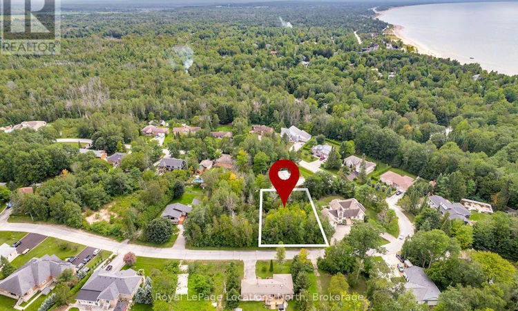 15 Bridlewood Crescent