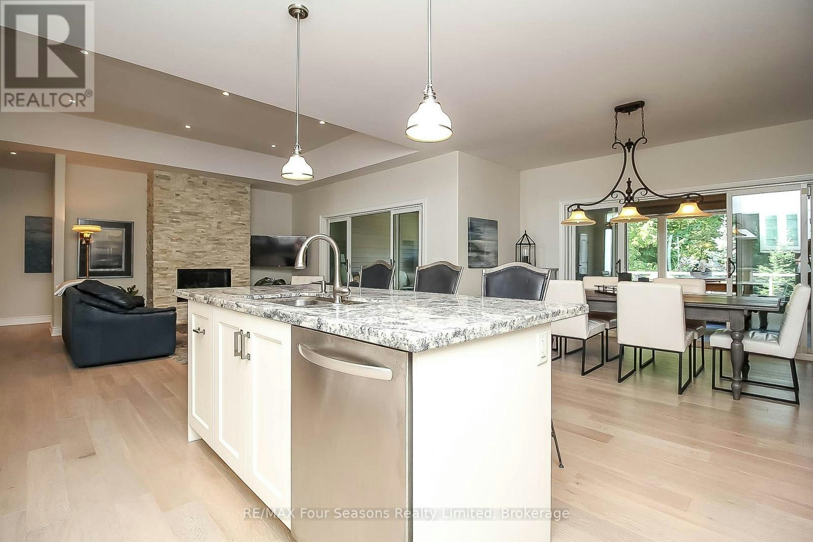 120 Schoolhouse Court, Blue Mountains, ON, L9Y 0N2 - 14