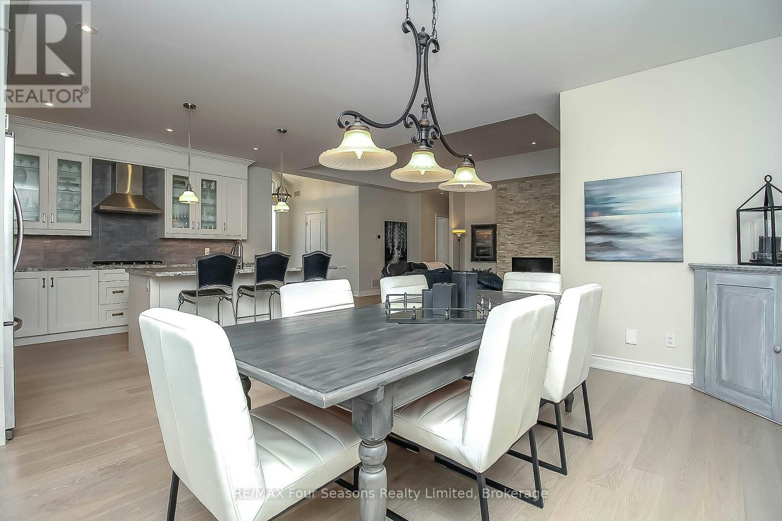 120 Schoolhouse Court, Blue Mountains, ON, L9Y 0N2 - 25