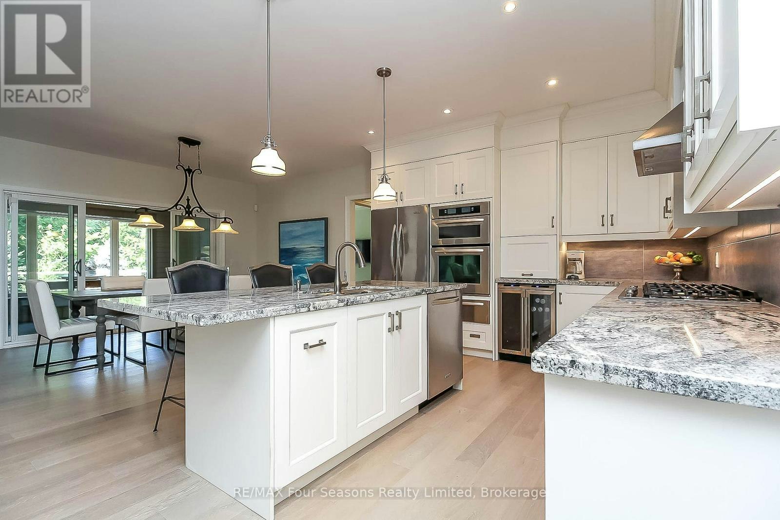120 Schoolhouse Court, Blue Mountains, ON, L9Y 0N2 - 12