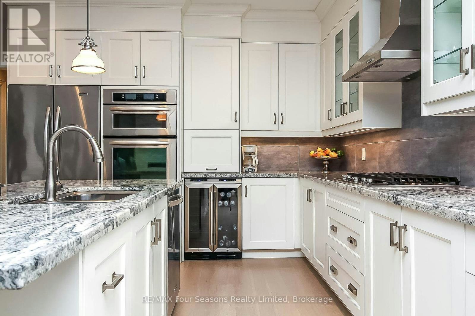 120 Schoolhouse Court, Blue Mountains, ON, L9Y 0N2 - 13