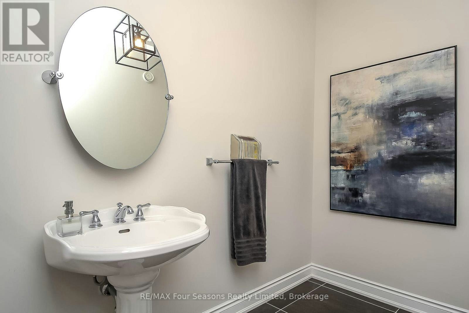 120 Schoolhouse Court, Blue Mountains, ON, L9Y 0N2 - 35
