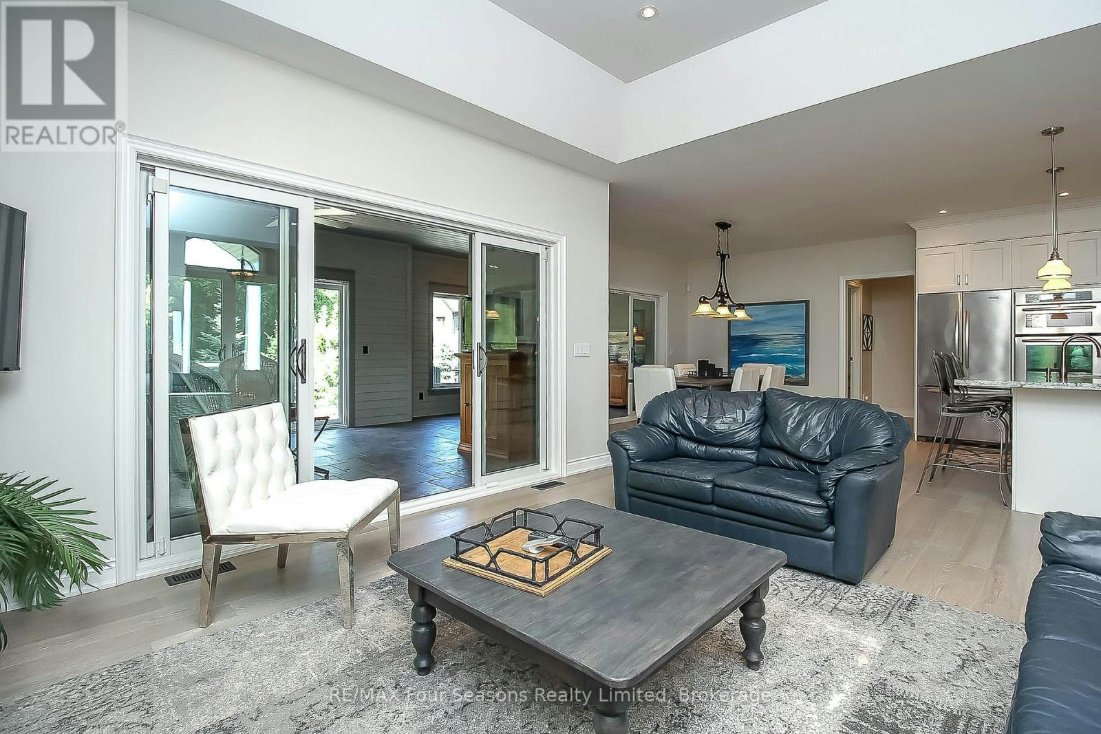 120 Schoolhouse Court, Blue Mountains, ON, L9Y 0N2 - 10