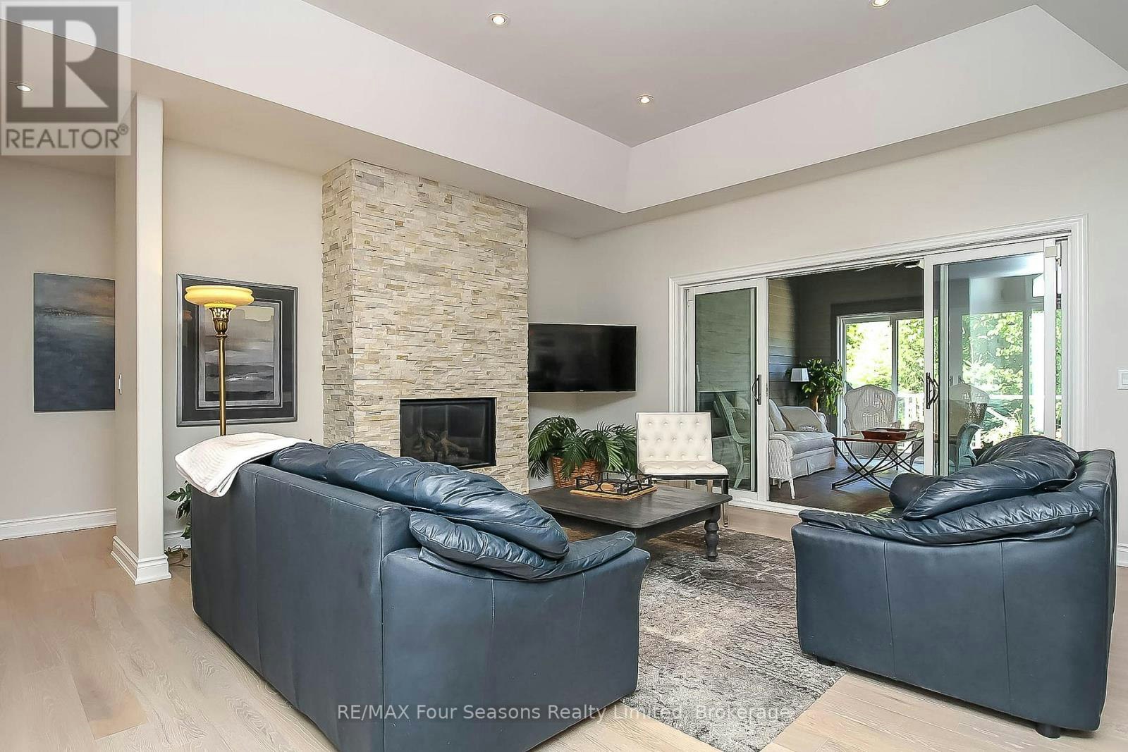 120 Schoolhouse Court, Blue Mountains, ON, L9Y 0N2 - 6