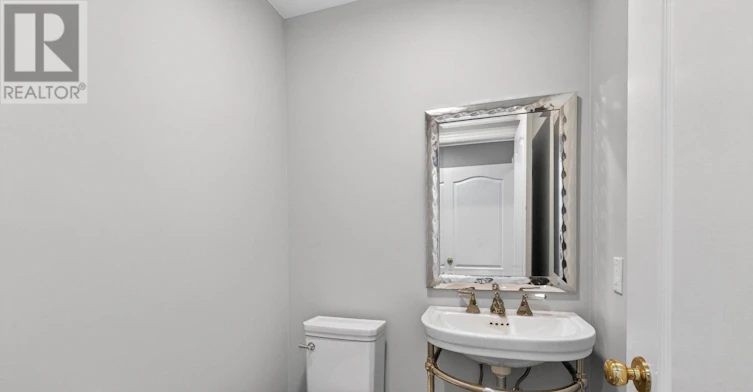 173 Holmes Avenue, Toronto, ON, M2N 4M7 - 9