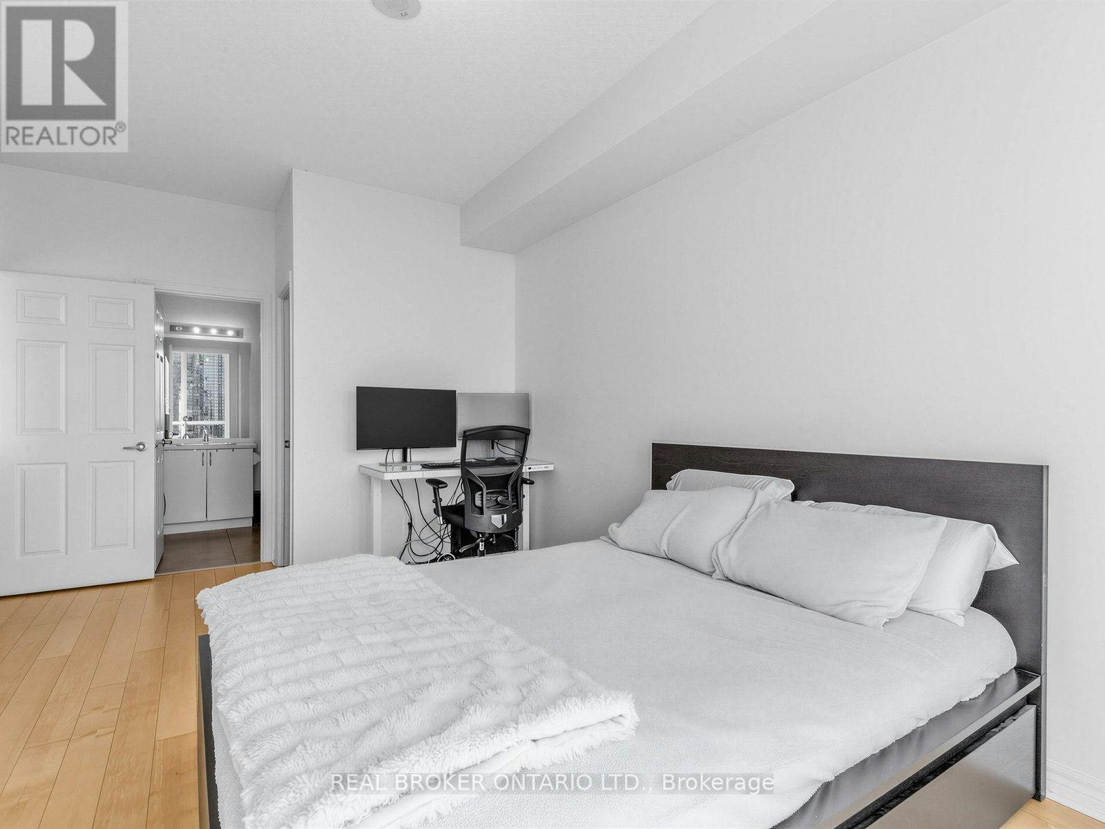 1717-25 Lower Simcoe Street, Toronto, ON, M5J 3A1 - 13