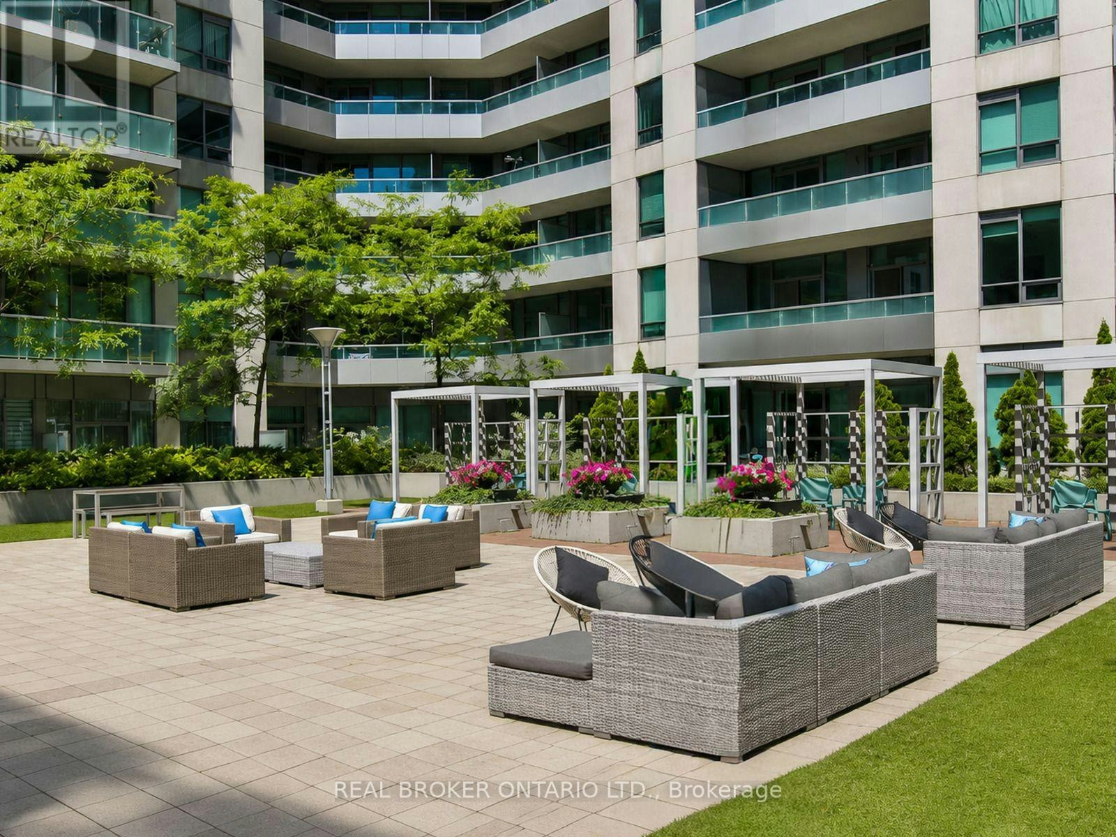 1717-25 Lower Simcoe Street, Toronto, ON, M5J 3A1 - 27