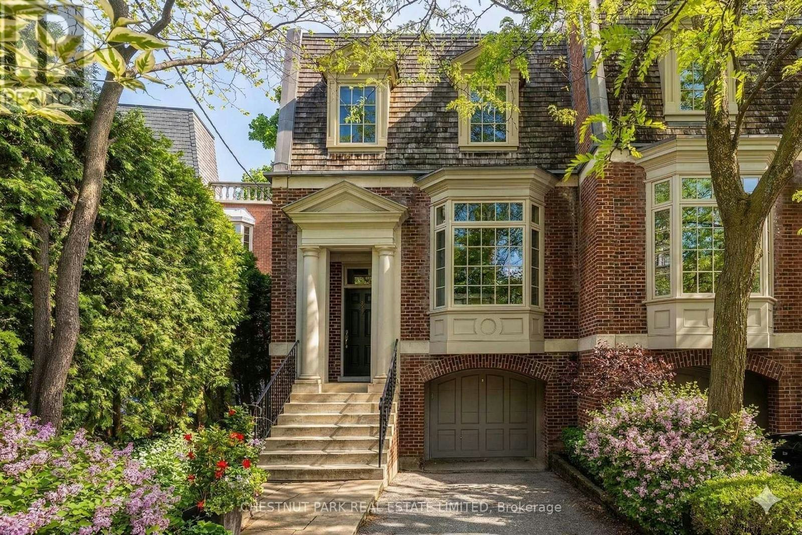 40 Summerhill Gardens, Toronto, ON, M4T 1B4