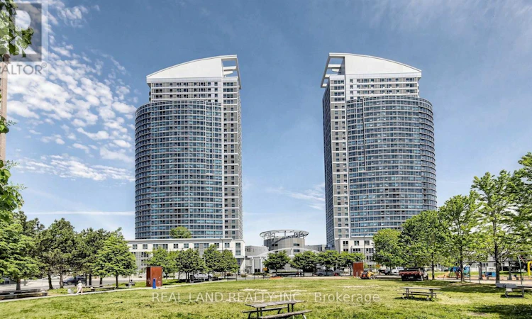 1809-38 Lee Centre Drive