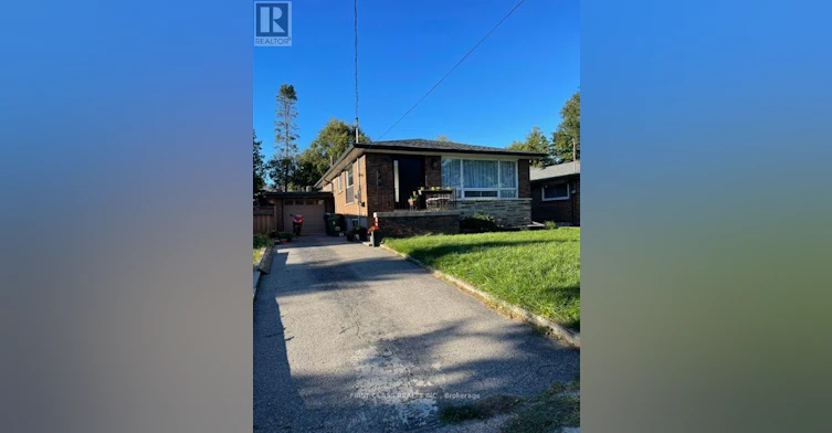 BSMT-24 Fintona Avenue, Toronto, ON, M1E 1V3