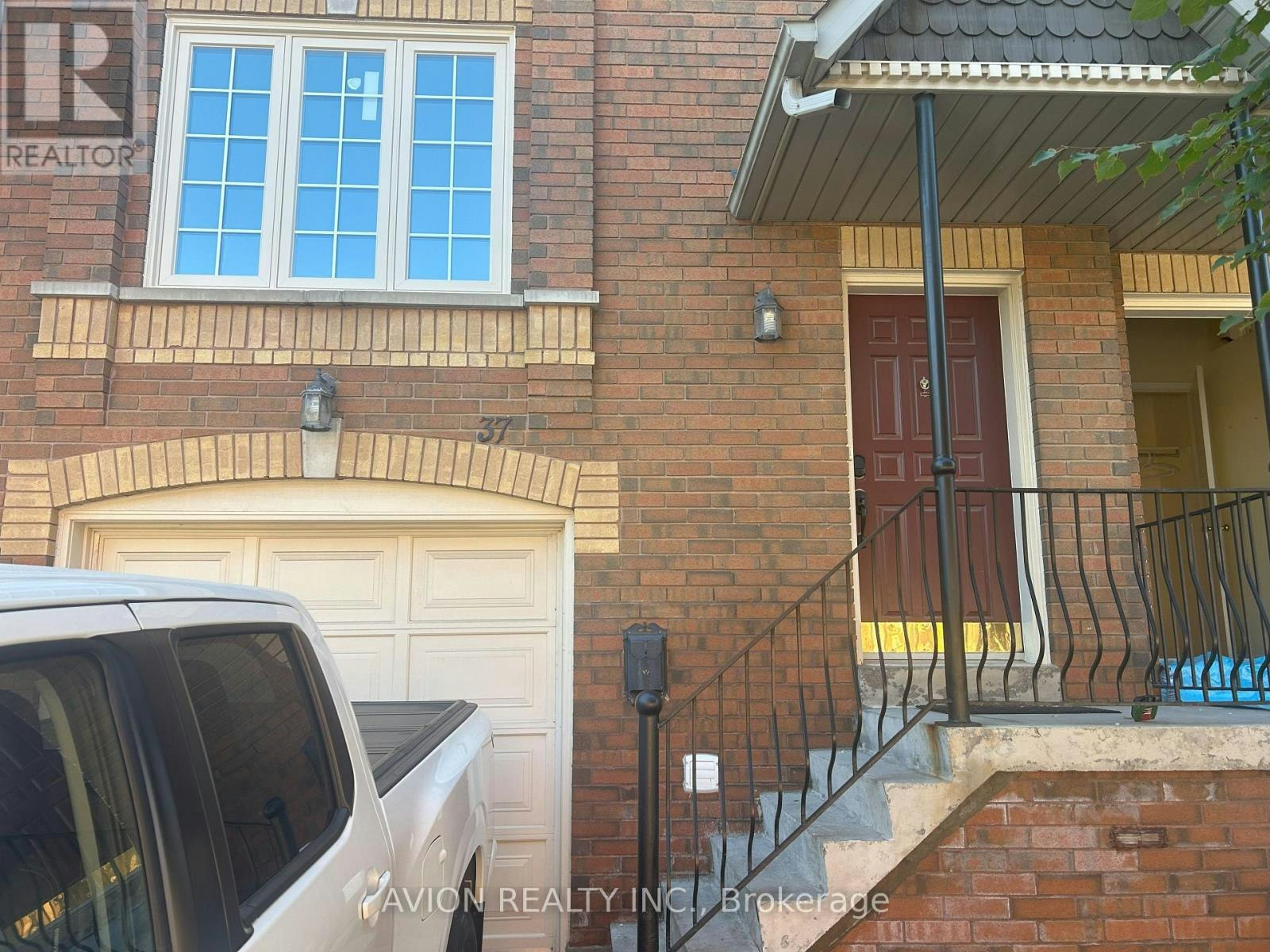 37-95 Weldrick Avenue, Richmond Hill, ON, L4C 0H6 - 2