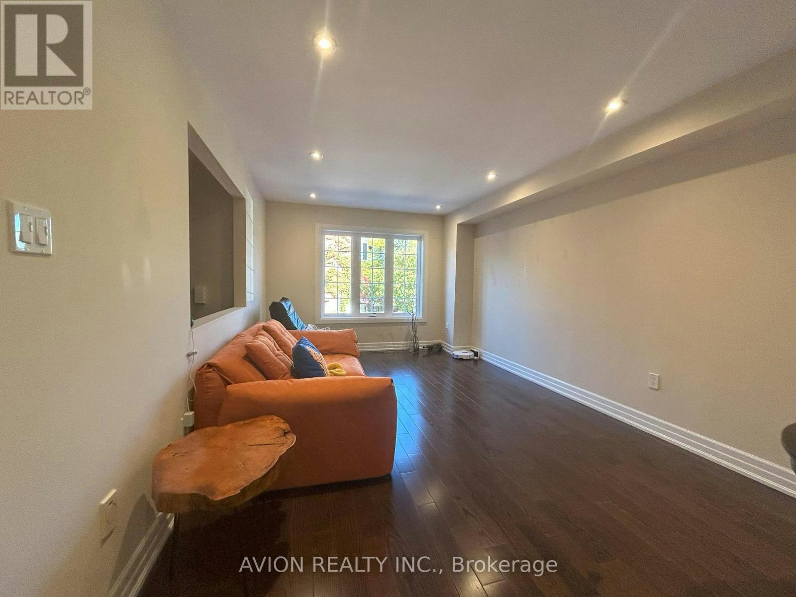 37-95 Weldrick Avenue, Richmond Hill, ON, L4C 0H6 - 3
