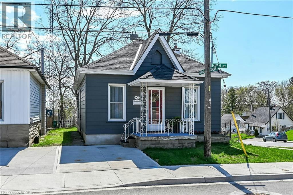 27 High Street, Brantford, ON, N3R 3Y3