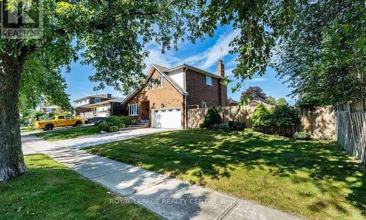 671 Louis Drive