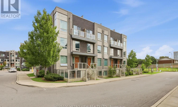 102-3 Applewood Lane