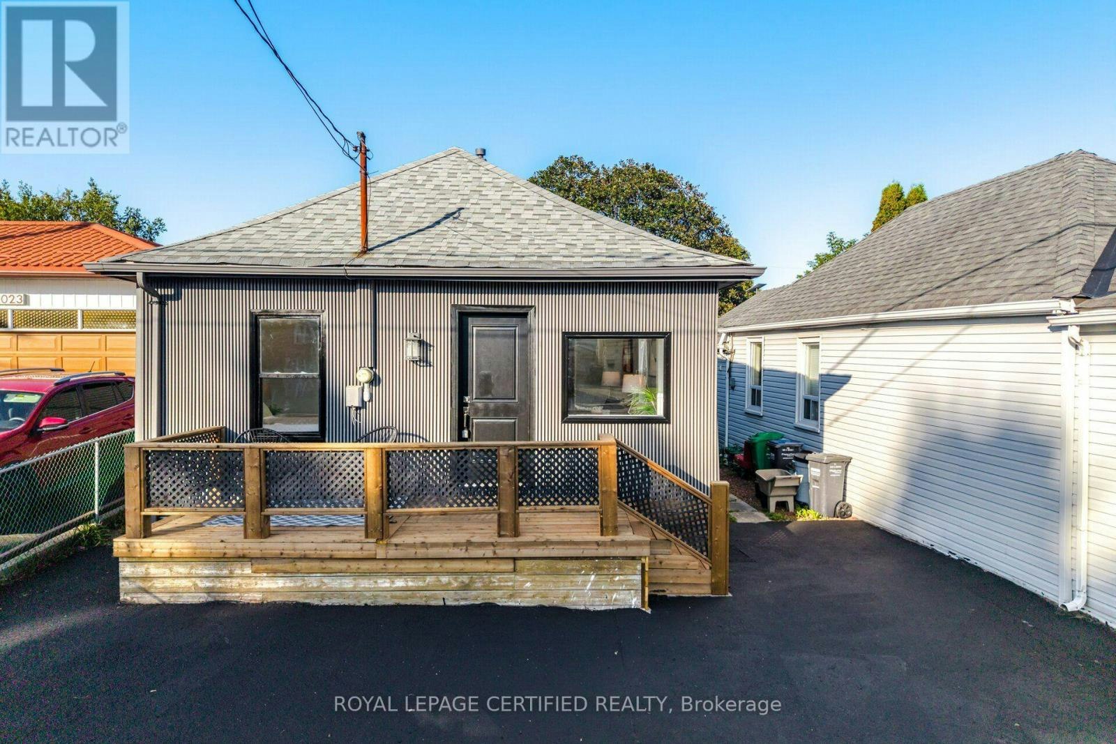 1019 Ogden Avenue, Mississauga, ON, L5E 2G4