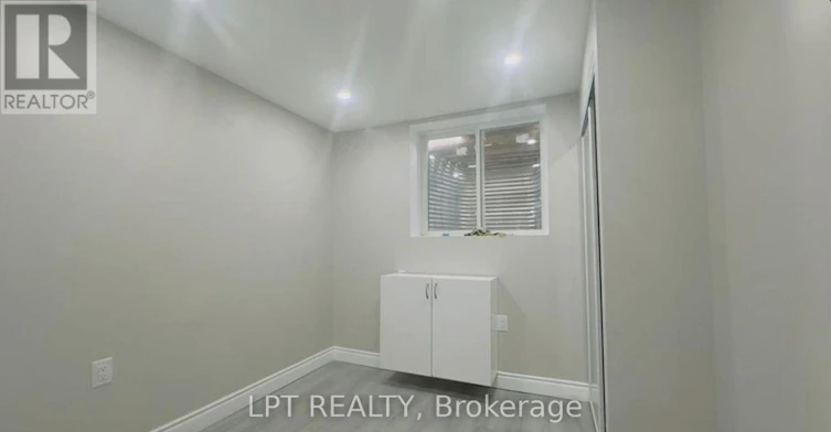 LOWER-26 Activa Avenue, Kitchener, ON, N2E 3R2 - 6