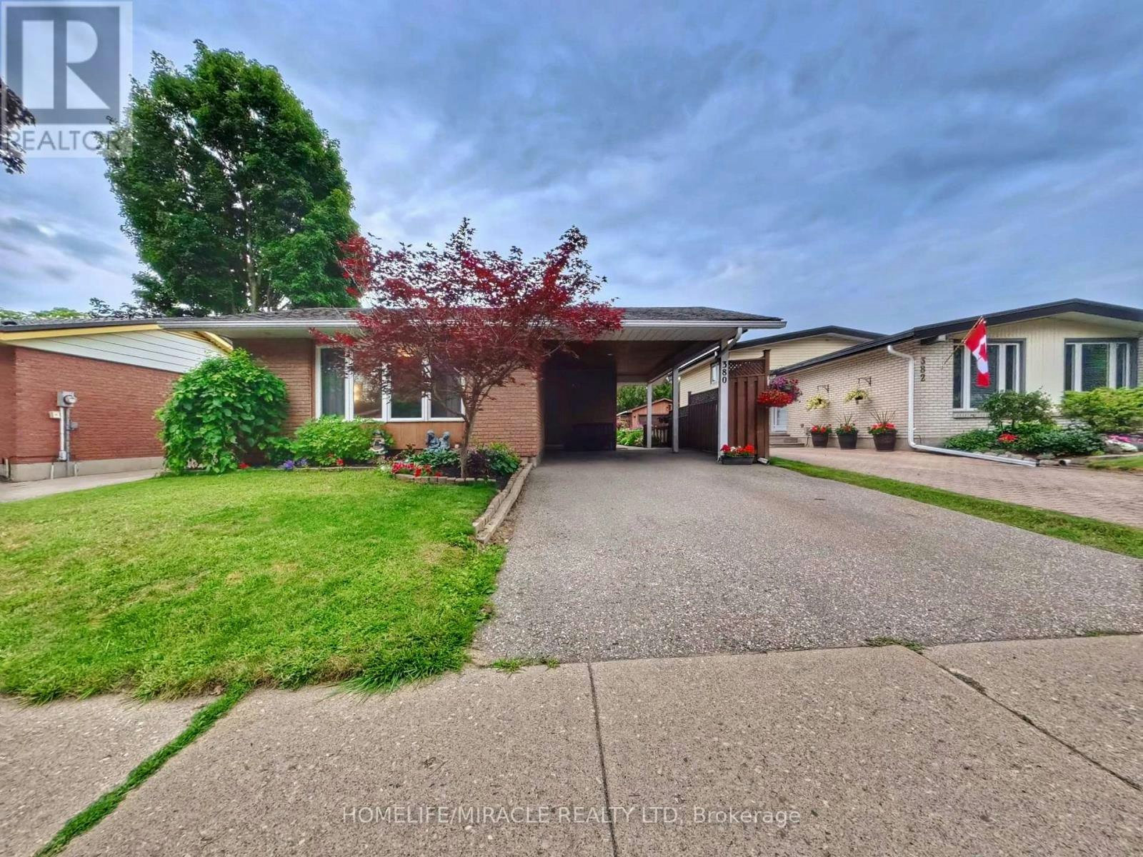 380 Grangewood Drive, Waterloo, ON, N2K 2E6